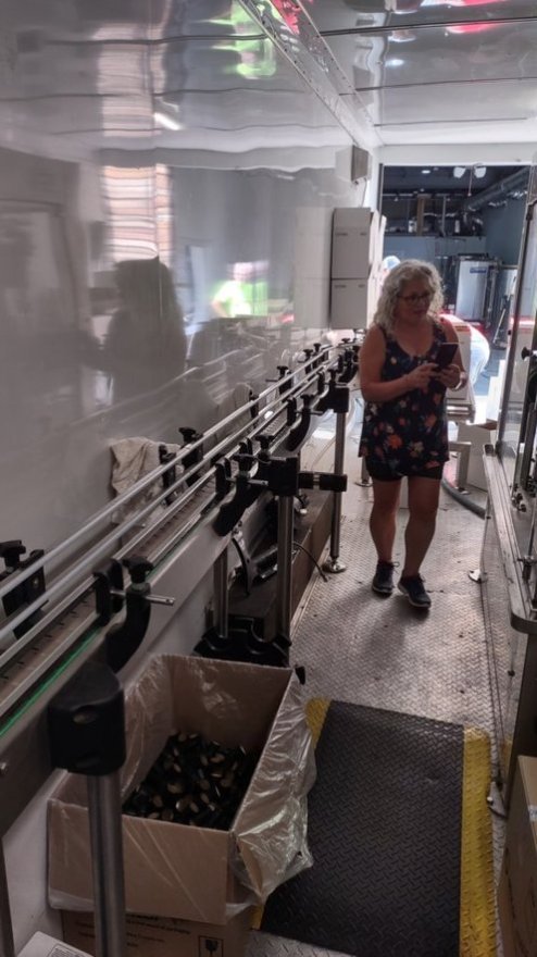 Botting Wine At Engelheim Vineyards